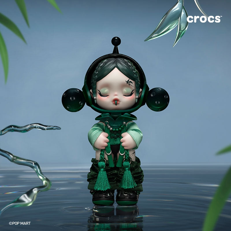 【preorder September 19th】POP MART Skullpanda x CROCS OOTD Figurine Dolls