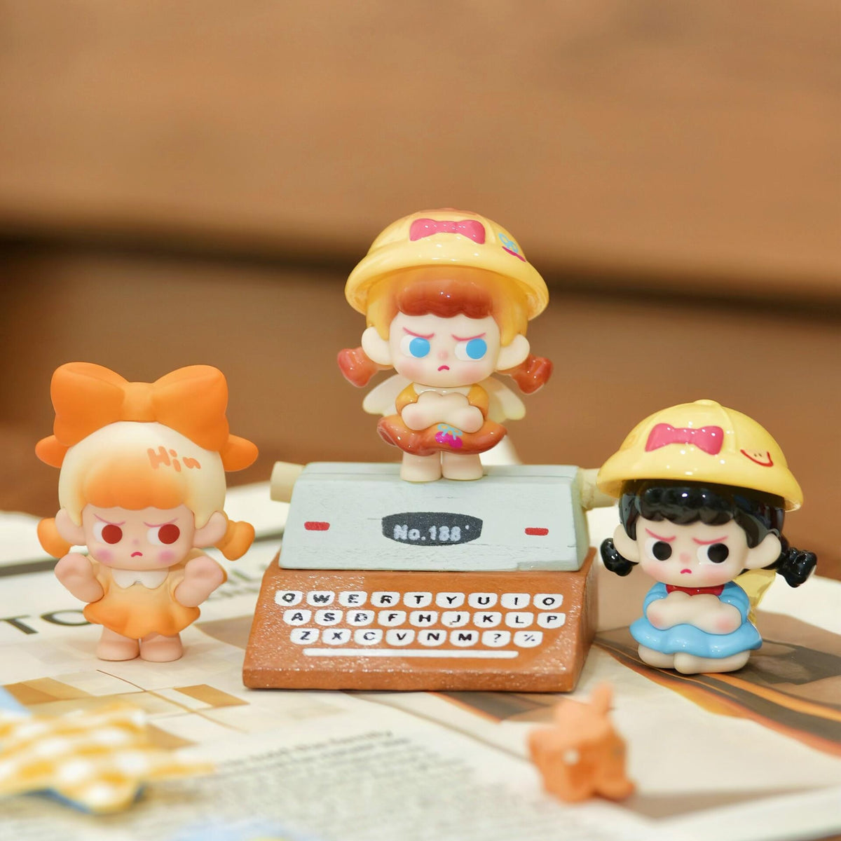 Sunnie Emotional Little Queen Minibean Series toy surprise box Dolls