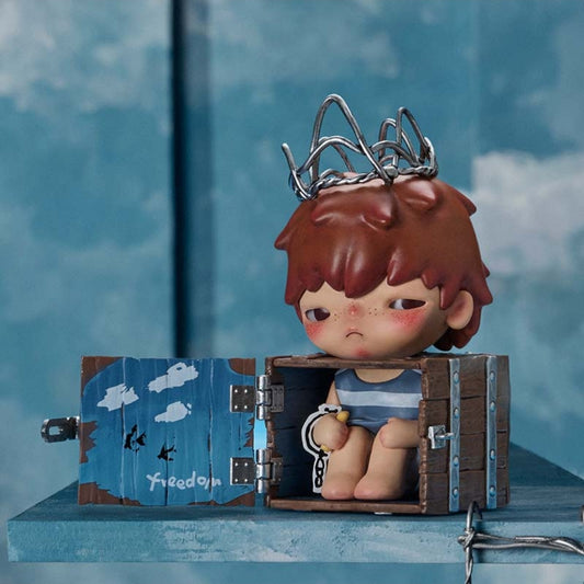Hirono Echo Series toy surprise box Dolls