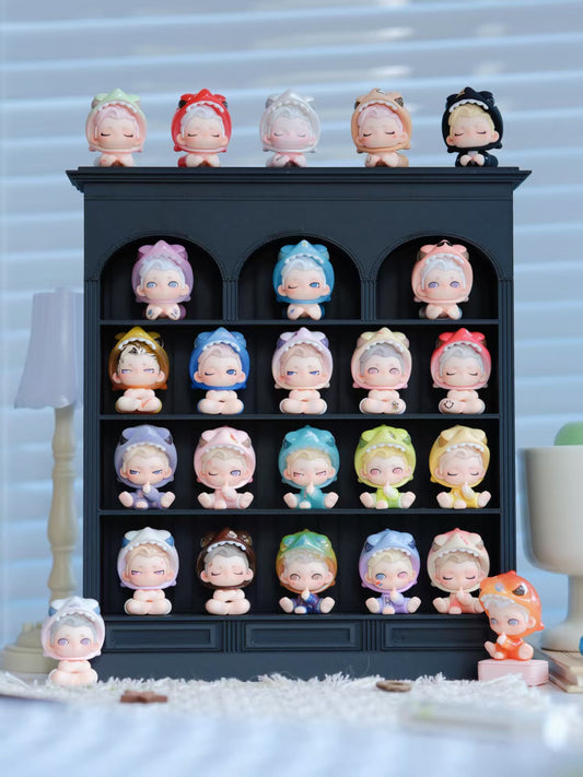 Dylan Shark into The Workplace Minibean Series toy surprise box Dolls