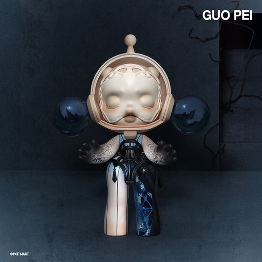 【preorder】POP MART MEGA α SKULLPANDA 400% Guo Pei-Alternate Universe Dolls