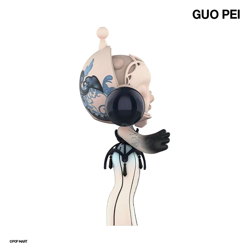 【preorder】POP MART MEGA α SKULLPANDA 400% Guo Pei-Alternate Universe Dolls