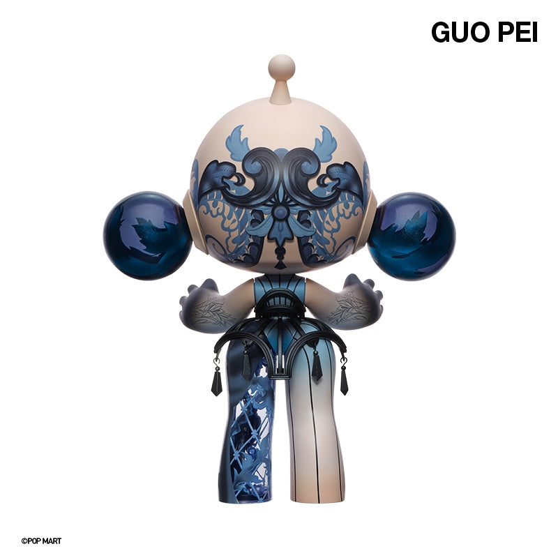 【preorder】POP MART MEGA α SKULLPANDA 400% Guo Pei-Alternate Universe Dolls