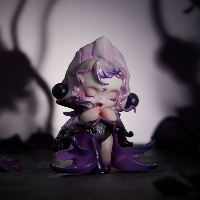 【preorder】POP MART SKULLPANDA Petals in Four Acts Series toy surprise box Dolls