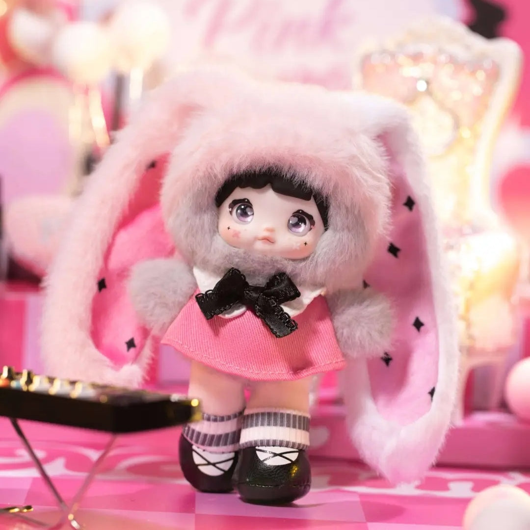 Nommi Pink Energy Plush Series toy surprise box Dolls