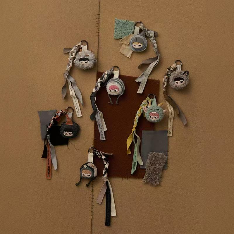 【preorder】POP MART Hirono Mist Walker Felt Pendant toy surprise box Dolls