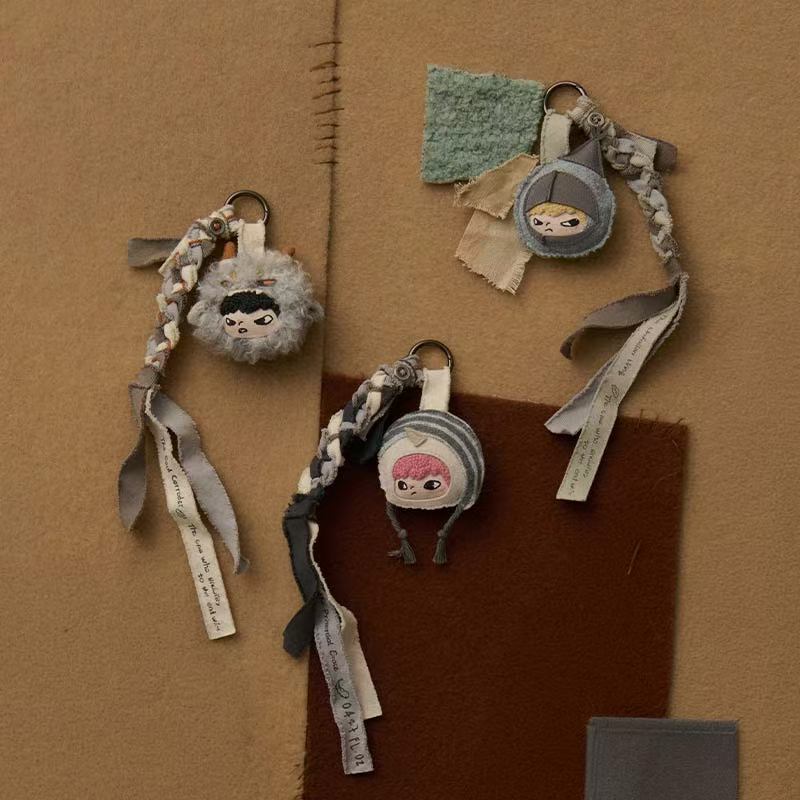【preorder】POP MART Hirono Mist Walker Felt Pendant toy surprise box Dolls