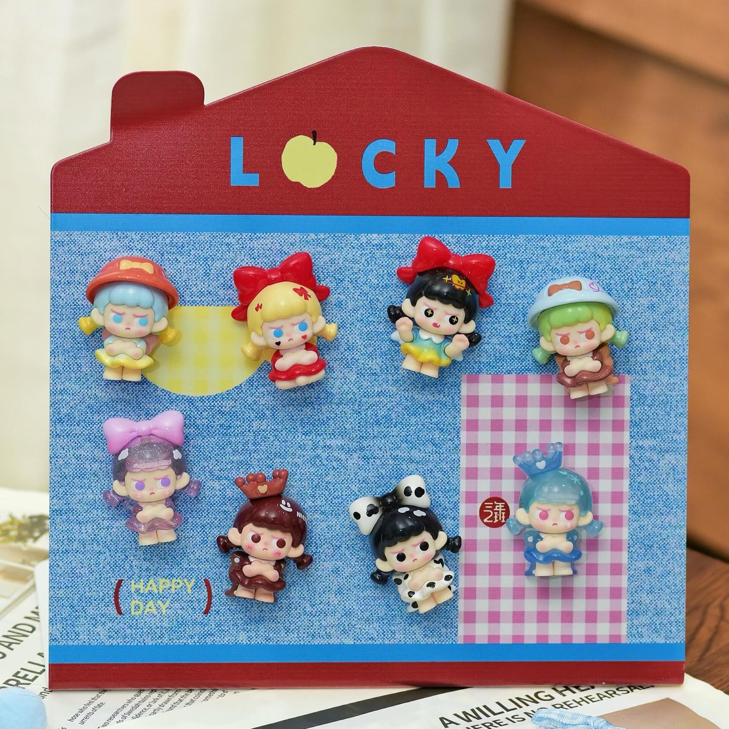 Sunnie Emotional Little Queen Minibean Series toy surprise box Dolls