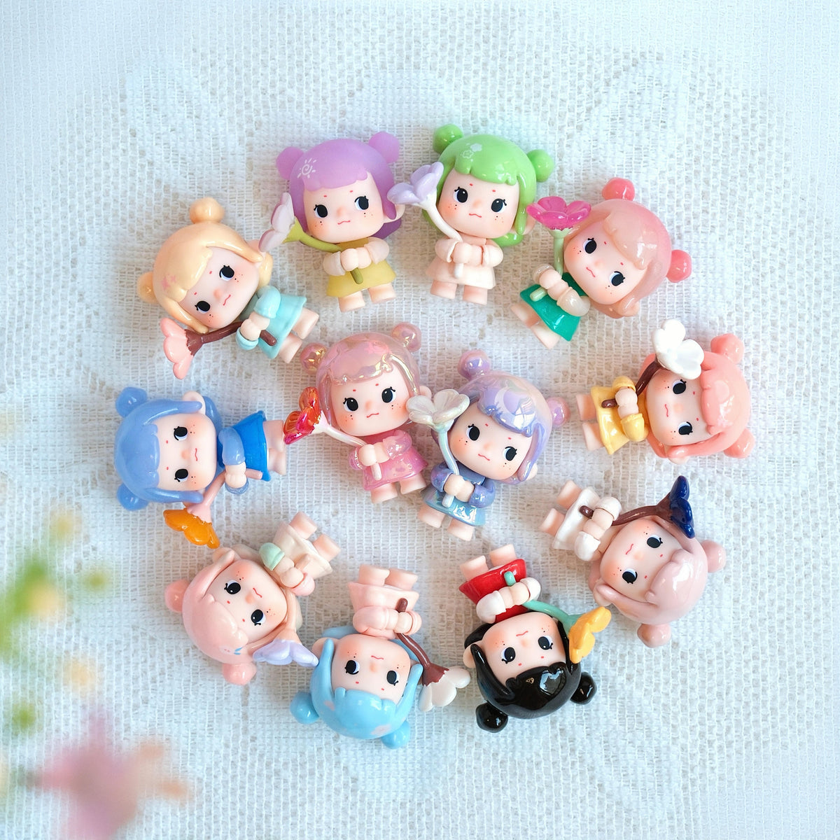 Songsong Adventure Minibean Series toy surprise box Dolls