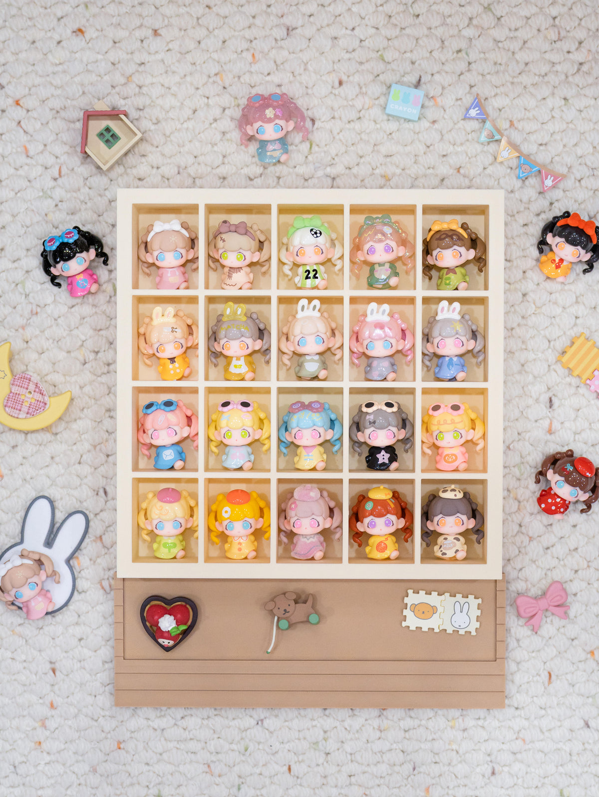 【preorder September 14】Liiz Her Wardrobe Collection Minibean Series toy surprise box Dolls