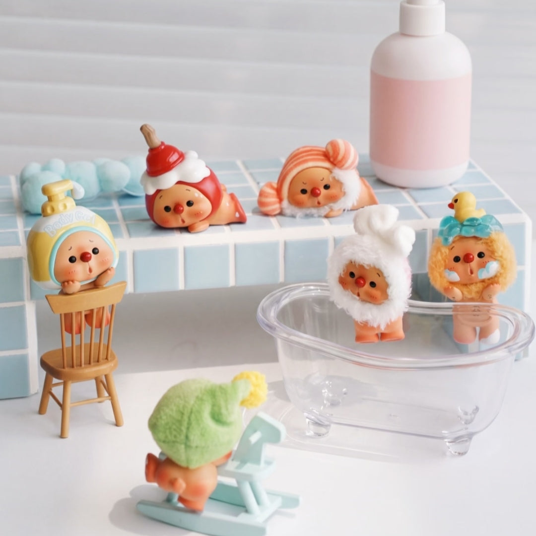 OYO Bathroom Adventure Mini Series toy surprise box Dolls